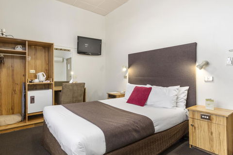 Adelaide Paringa - Accommodation Ballina 4