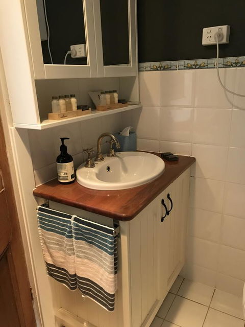 Kit Kat Cottage - Heritage Accommodation Burra - Accommodation Ballina 28