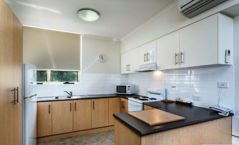 Glenelg Holiday Apartments - Corfu - Accommodation Ballina 4