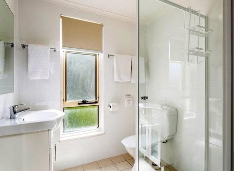 Glenelg Holiday Apartments - Corfu - Accommodation Ballina 17