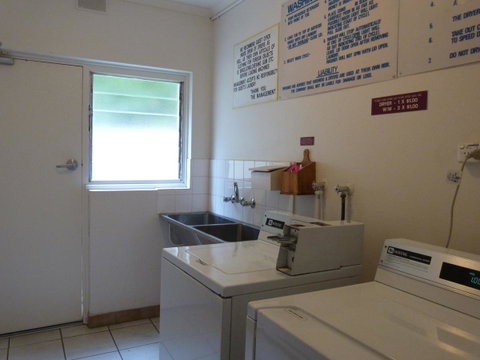 Glenelg Holiday Apartments - Corfu - Accommodation Ballina 15