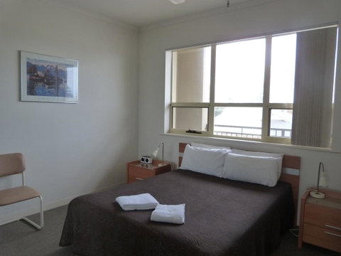 Glenelg Holiday Apartments - Corfu - Accommodation Ballina 13