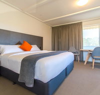 Mick O'Sheas - Accommodation Ballina