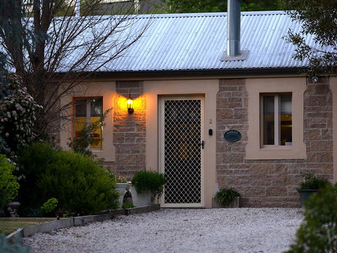 Riesling Trail & Clare Valley Cottages - Accommodation Ballina 4
