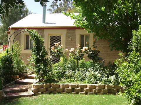 Riesling Trail & Clare Valley Cottages - Accommodation Ballina 3