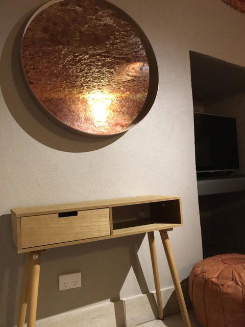 The Lookout Cave Underground Motel - Accommodation Ballina 10