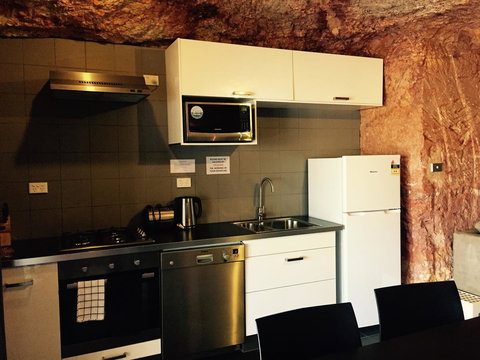 The Lookout Cave Underground Motel - Accommodation Ballina 29