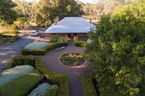 Jacobs Estate Cottage - Accommodation Ballina 2