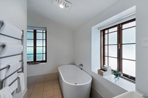 Jacobs Estate Cottage - Accommodation Ballina 6