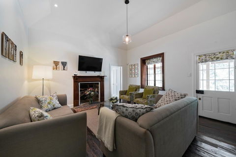 Jacobs Estate Cottage - Accommodation Ballina 4