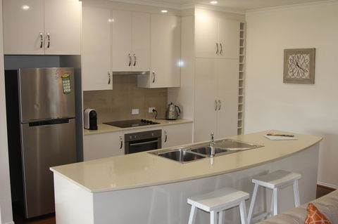 C And C Tanunda - Accommodation Ballina 2