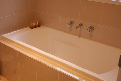 C And C Tanunda - Accommodation Ballina 10