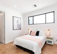 Brand new affordable luxury 3 bedroom 3 bathrooms house close to Adelaide city Chinatown beach Adelaide Airport - Accommodation Ballina