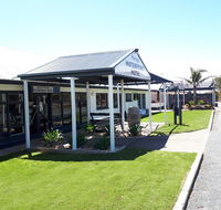 Meningie's Waterfront Motel - Accommodation Ballina