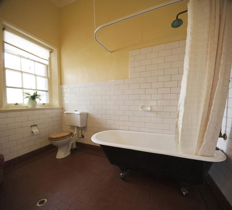 The Rising Sun Hotel - Accommodation Ballina 7