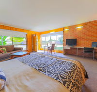 Country Roads Motor Inn Naracoorte - Accommodation Ballina