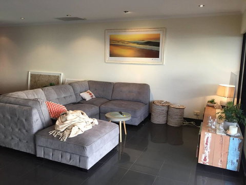 Luxurious 3 Bedroom Beachfront - Panoramic Views - Accommodation Ballina 4