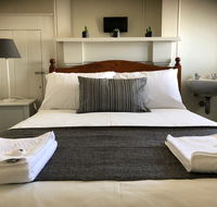Cornwall Hotel - Accommodation Ballina
