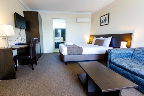 Abcot Inn - Accommodation Ballina 14