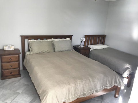 Beachside & Jetty View Apartment 6 - Captain\'s Apt - Accommodation Ballina 25