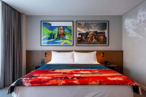 The Adnate Perth - Art Series - Accommodation Ballina 15