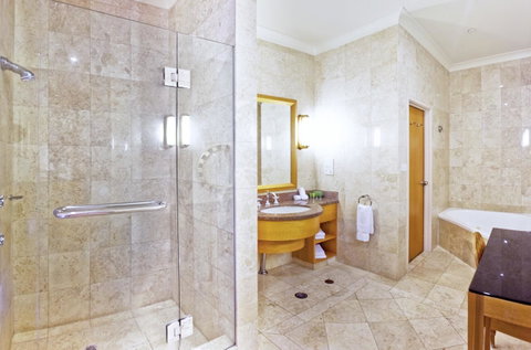 Duxton Hotel Perth - Accommodation Ballina 3