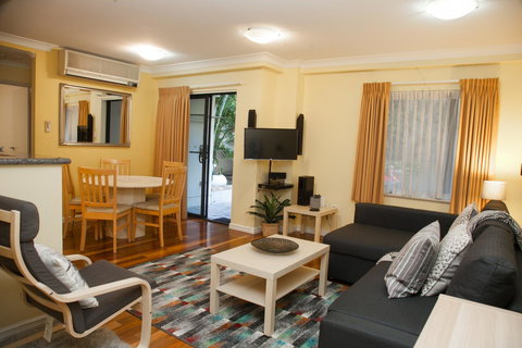 Perth Short Stays - Accommodation Ballina 10