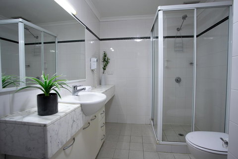 Perth Short Stays - Accommodation Ballina 7