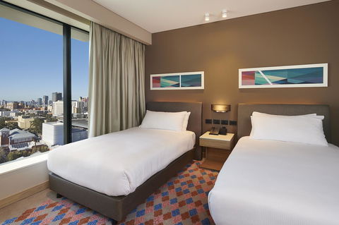Doubletree By Hilton Perth Northbridge - Accommodation Ballina 12