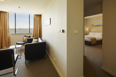 Quality Hotel Ambassador Perth - Accommodation Ballina 24