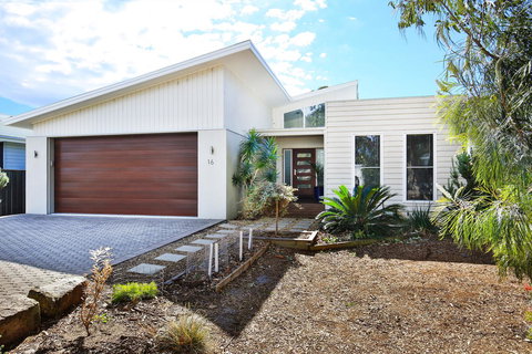 Calming Waters - Pet Friendly - Community Pool - Accommodation Ballina 38