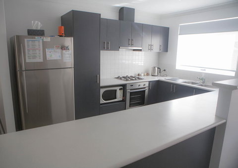 FortyTwo - Oceanside Retreat Busselton - Accommodation Ballina 42