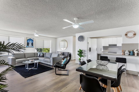 Laman Lodge, Unit 2, 15 Laman Street - Accommodation Ballina 2