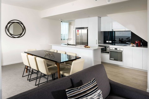 Ramada By Wyndham VetroBlu Scarborough Beach - Accommodation Ballina 14