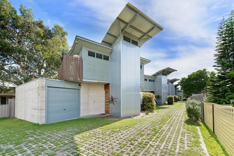 Crescent Head Spa Villa - Accommodation Ballina 0