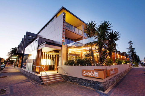 Narrabeen Sands Hotel By Nightcap Plus - Accommodation Ballina 4