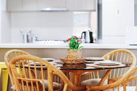 Modern & Cosy 2-Bedroom Apartment Hornsby - Accommodation Ballina 7