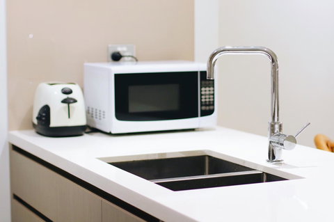 Modern & Cosy 2-Bedroom Apartment Hornsby - Accommodation Ballina 9