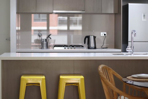 Modern & Cosy 2-Bedroom Apartment Hornsby - Accommodation Ballina 8