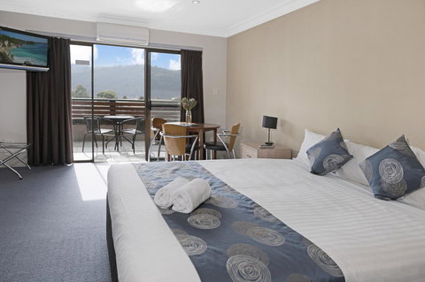 Banjo Paterson Inn - Accommodation Ballina 1