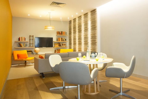 Novotel Sydney Darling Harbour - Accommodation Ballina 27