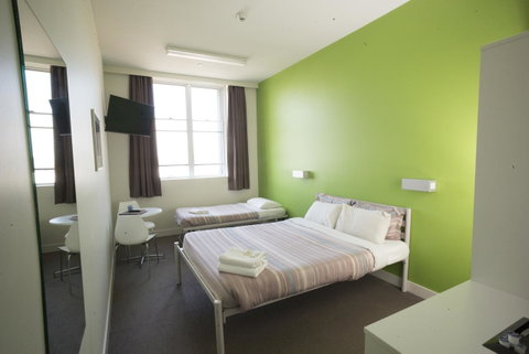 YHA Sydney Harbour - Accommodation Ballina 2