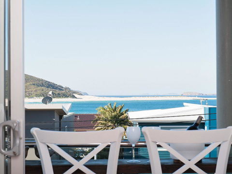 Blue View @ Fingal Bay - Accommodation Ballina 13