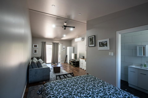 Pound Creek Gallery - Accommodation Ballina 16