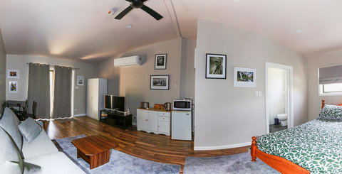Pound Creek Gallery - Accommodation Ballina 0