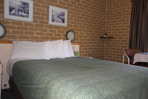 Grand Manor Motor Inn - Accommodation Ballina 5