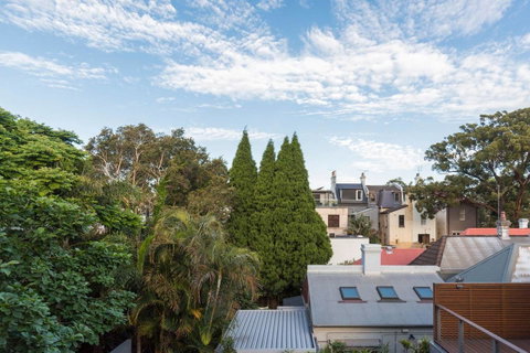 Nobbs Â· Executive 2 Storey Sydney Apartment With Pool - Accommodation Ballina 17