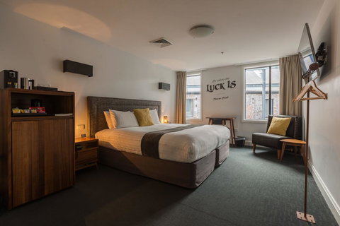 The Lucky Hotel - Accommodation Ballina 35