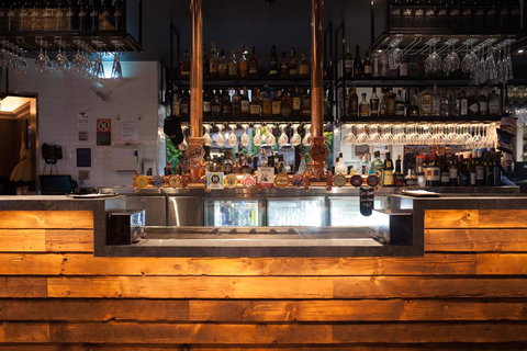 The Lucky Hotel - Accommodation Ballina 37