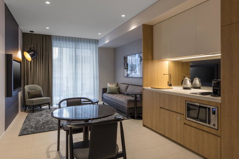 SKYE Suites Sydney - Accommodation Ballina 25